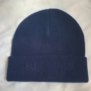 SUPREME beanie